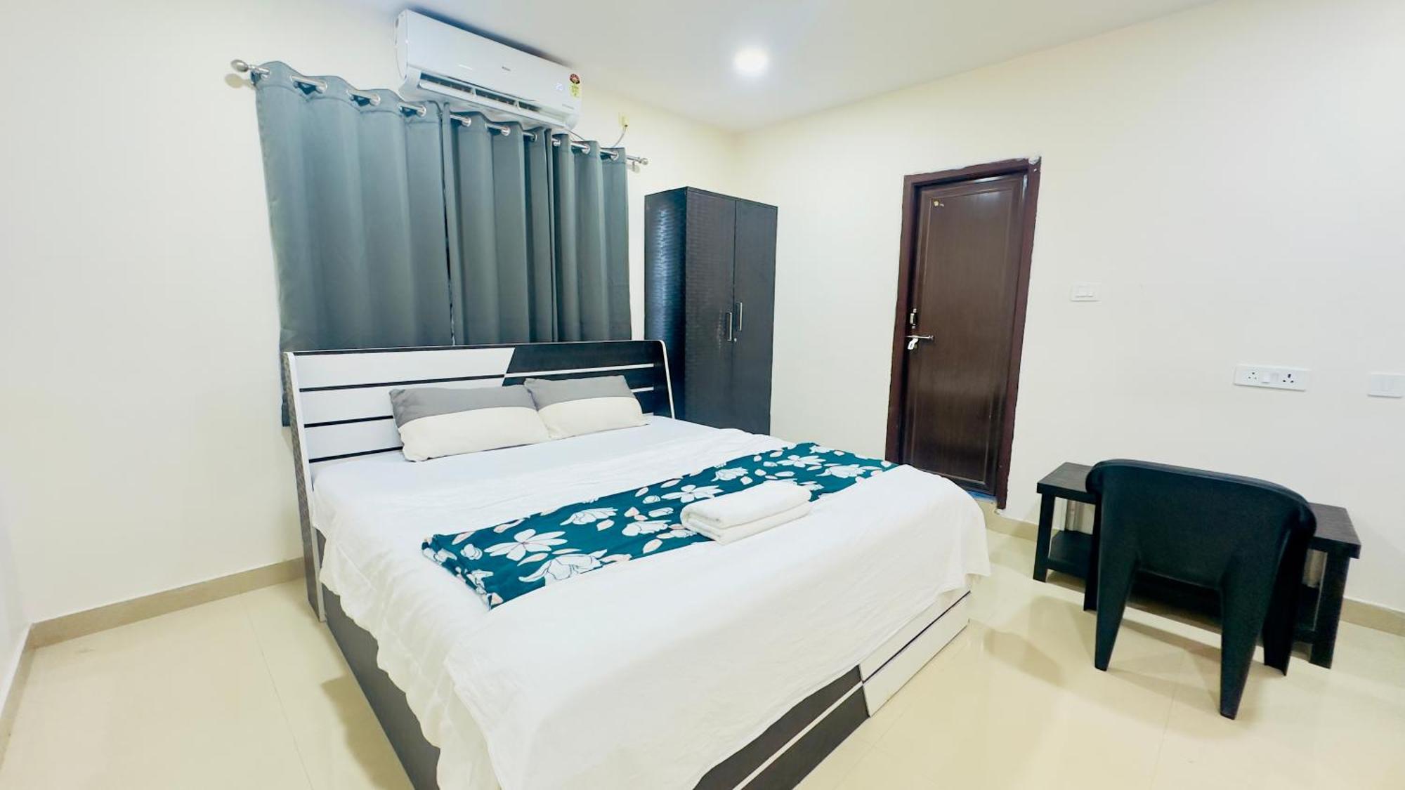 Sketch Family Restaurant & Rooms Visakhapatnam Zewnętrze zdjęcie